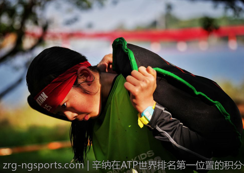 辛纳在ATP世界排名第一位置的积分优势与竞争对手对比